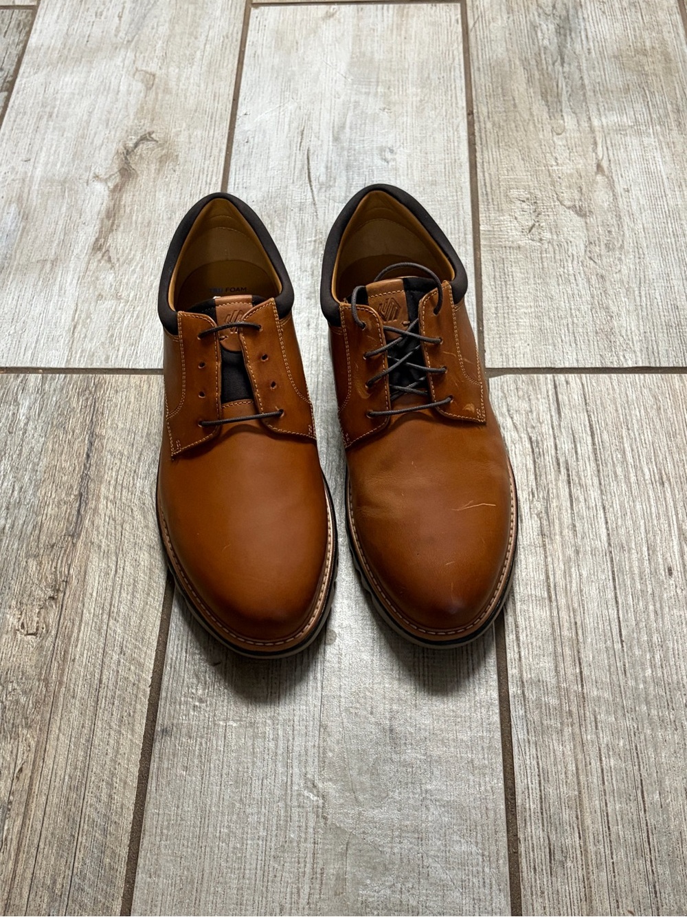 Johnston & Murphy Tan Leather Derby Shoes